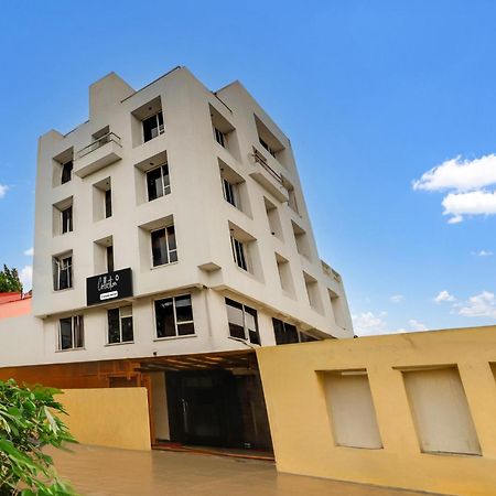 Super Collection O Ashram Road Near Sardar Bridge Formerly Hotel Apple Inn アーメダバード エクステリア 写真