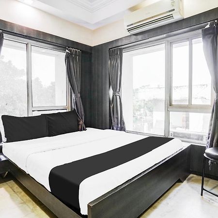 Super Collection O Ashram Road Near Sardar Bridge Formerly Hotel Apple Inn アーメダバード エクステリア 写真